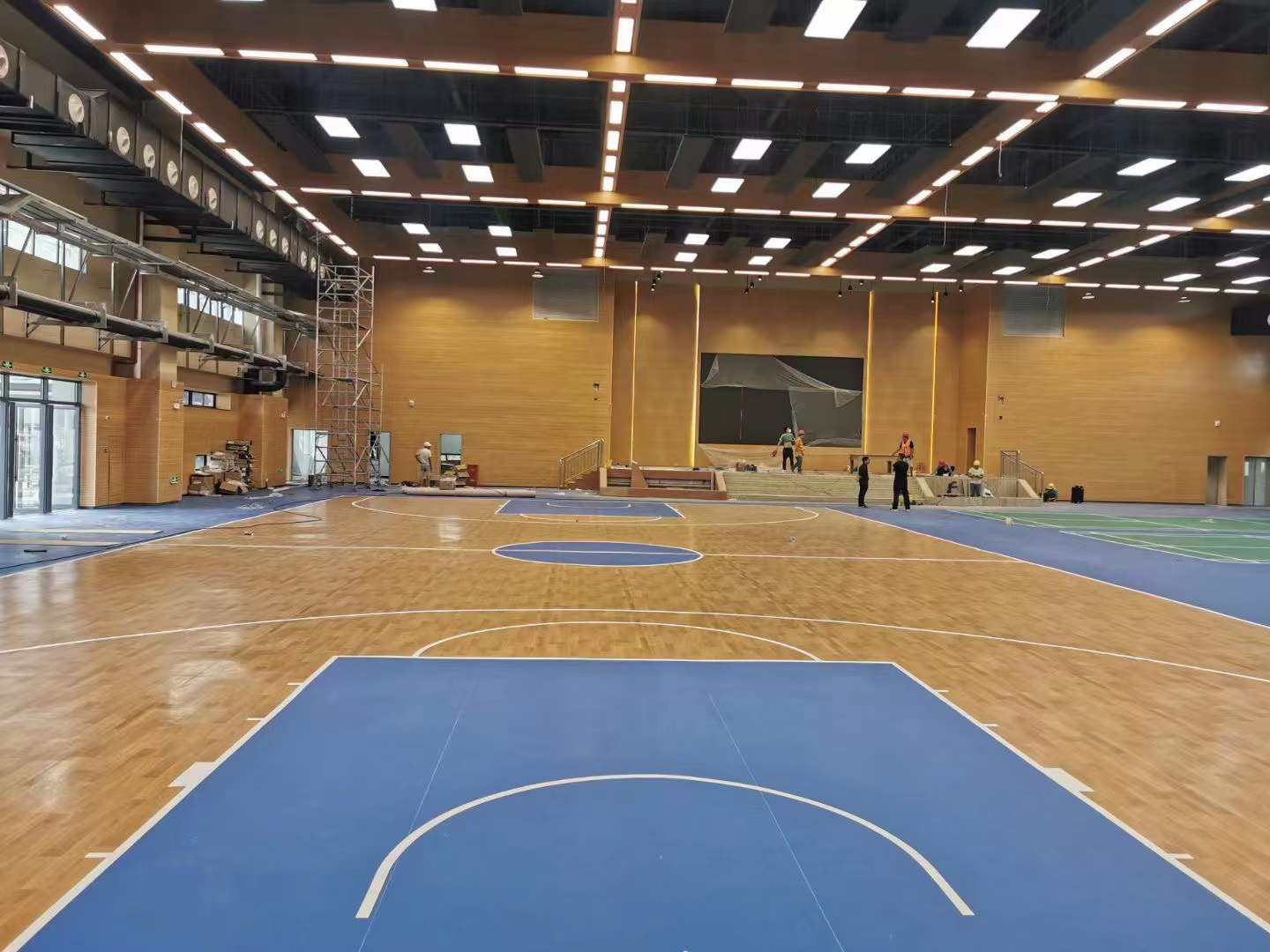 東莞新能安高新企業(yè)8mm地膠安裝完成